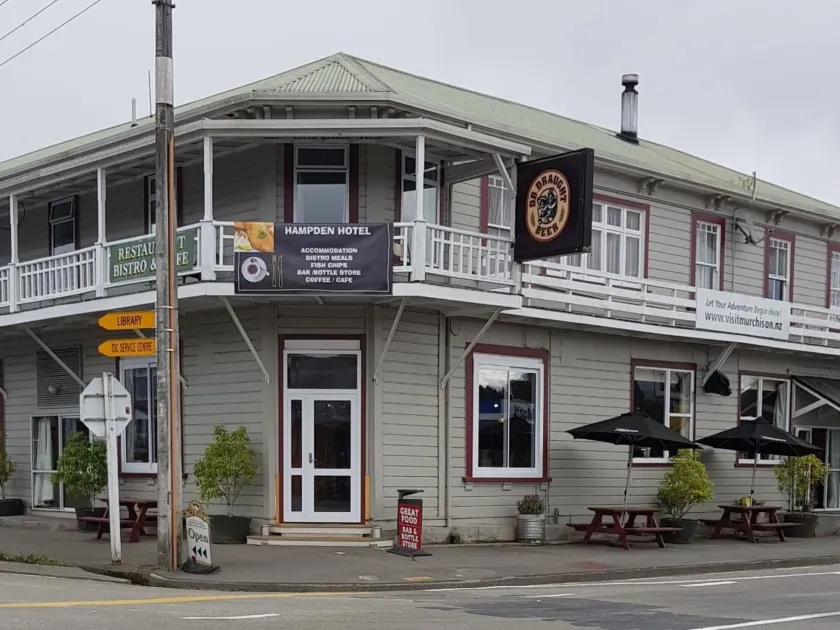 Hampden Hotel Murchison - Image 1