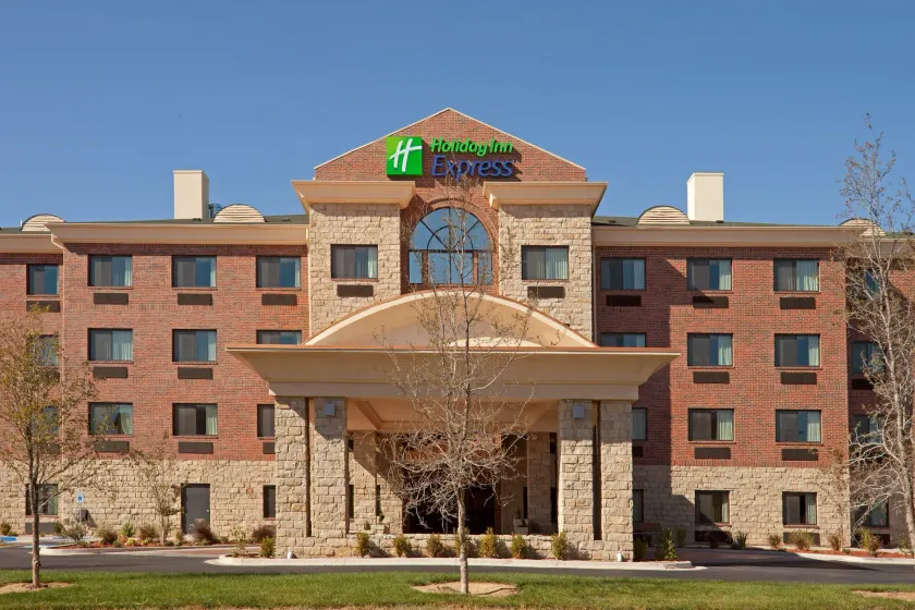 Holiday Inn Express & Suites Lubbock West by IHG - Image 1