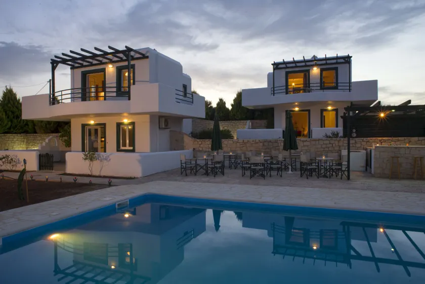 Cavo Plako Villas - Image 1
