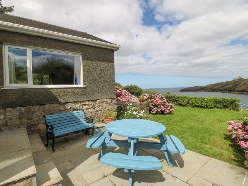 The Headland - Image 1