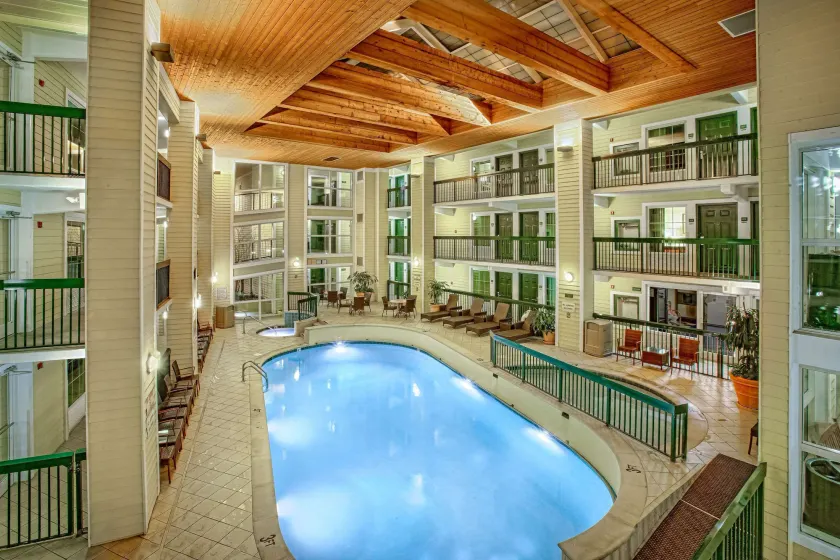 Econo Lodge Pigeon Forge Riverside - Image 1