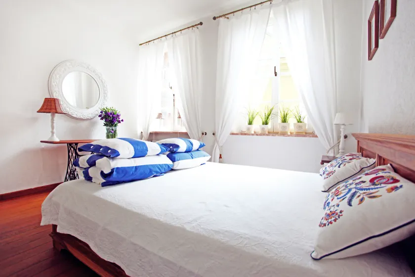 Castle Square Apartment - Image 1