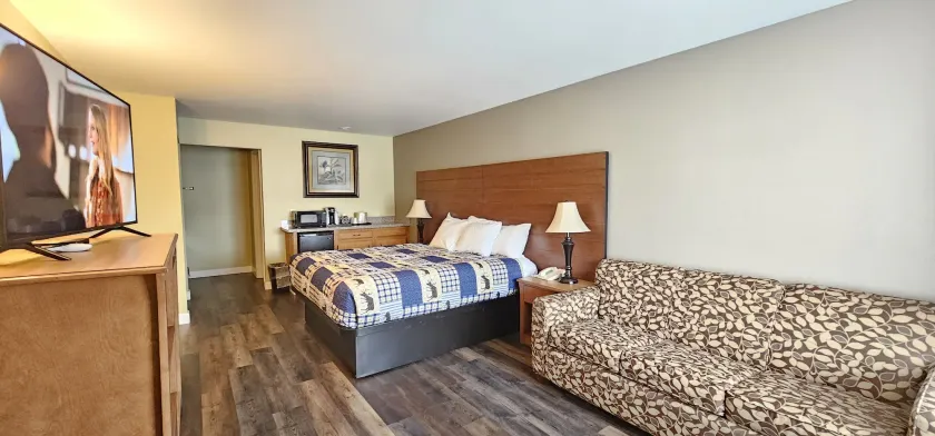 Mill Village Motel - Image 1