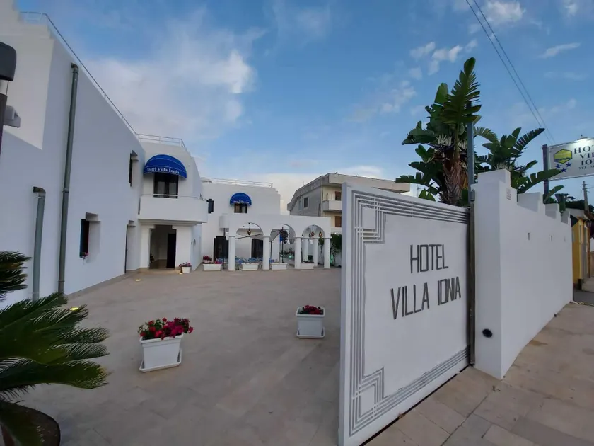 Hotel Villa Ionia - Image 1