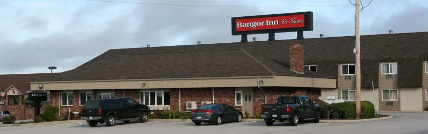 Bangor Inn & Suites - Image 1