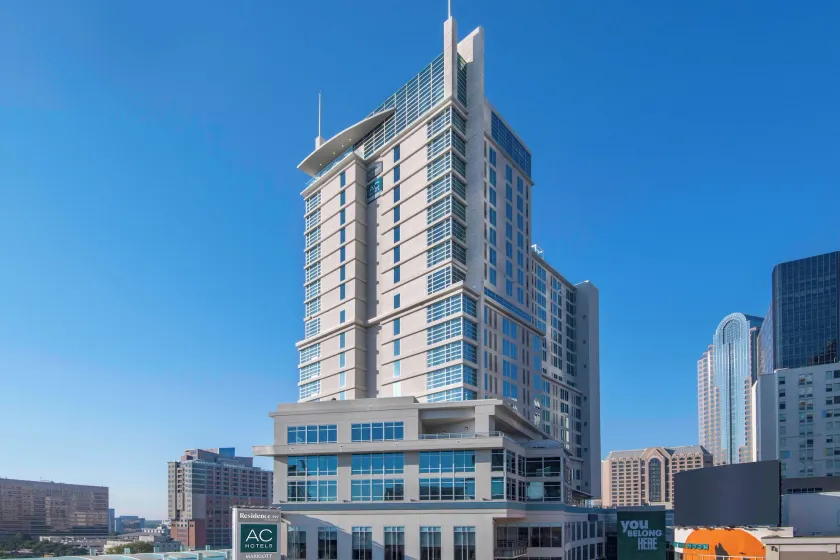 AC Hotel by Marriott Charlotte City Center - Image 1