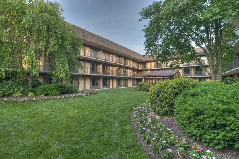 Quality Inn Vienna - Tysons Corner - Image 1
