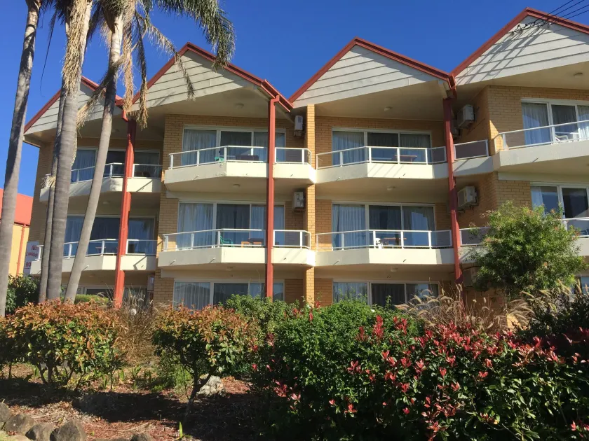 Ulladulla Harbour Motel - Image 1