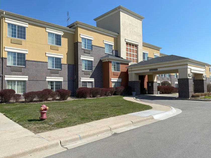 Auburn Hills Extended Stay Inn - Image 1