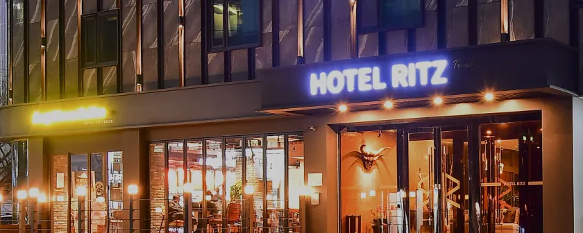 Hotel La Vue Foret - Image 1