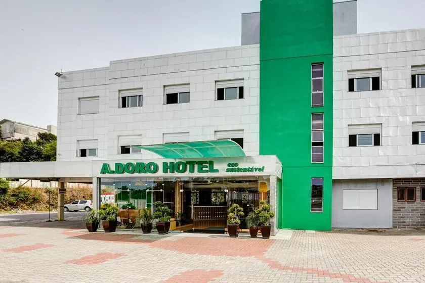 Adoro Hotel - Image 1