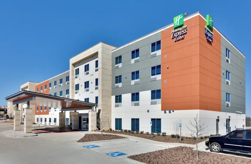 Holiday Inn Express & Suites Plano East - Richardson by IHG - Image 1