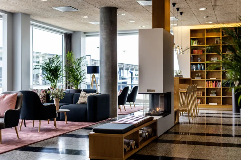 Aalborg Airport Hotel - Image 1