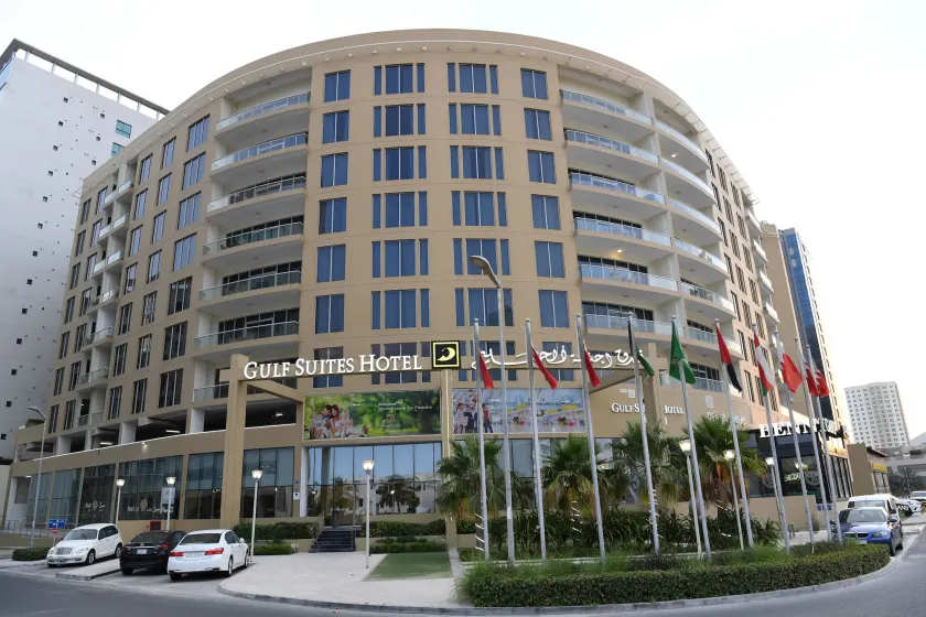 Gulf Suites Hotel Amwaj - Image 1