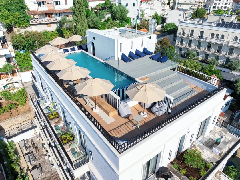 Hotel Madeira - Image 1
