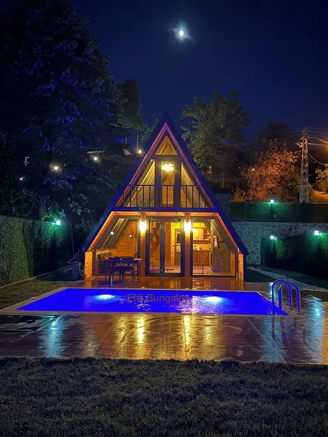 EHLI BUNGALOV - Image 1