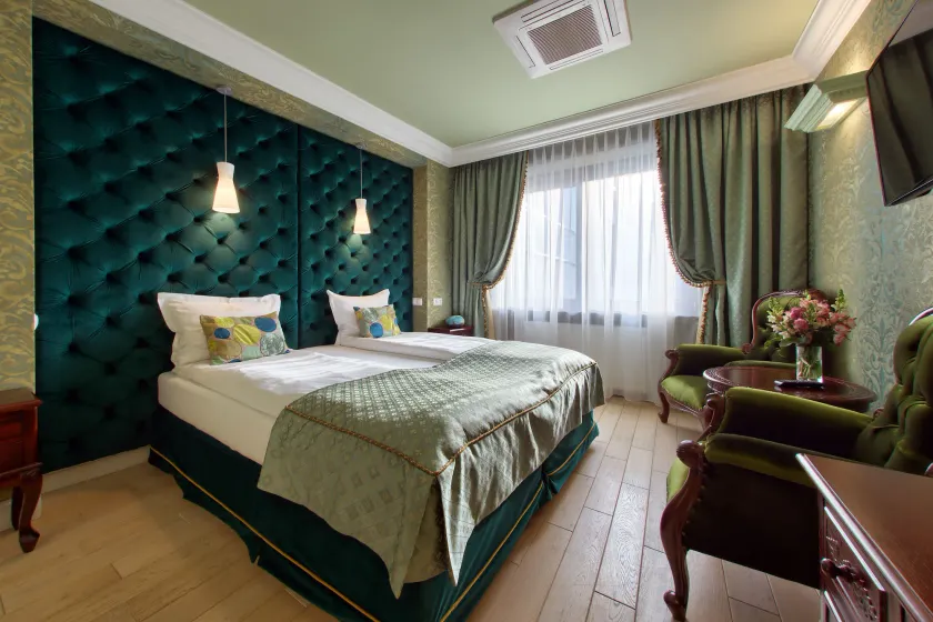 SleepWalker Boutique Suites - Image 1