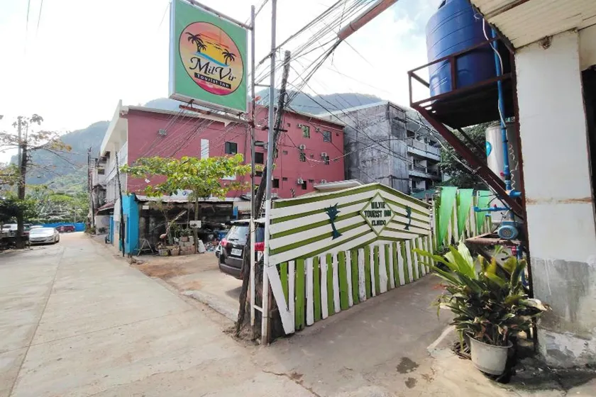 MilVir Tourist Inn El Nido near Beach - Image 1