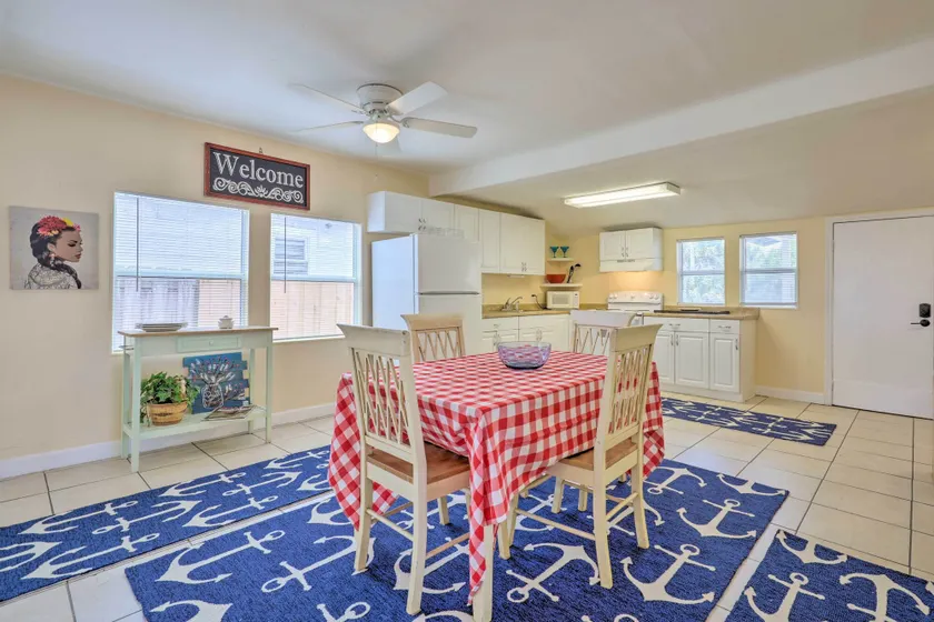 Surfside Oceanfront Cottage w/ Beach Access! - Image 1