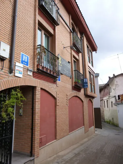 Hostal Ciudad de Nájera - Image 1
