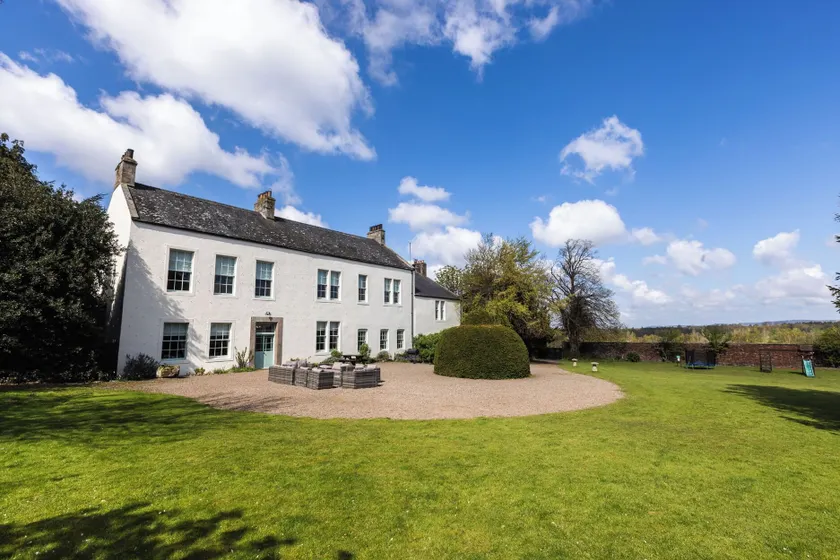 Cheviot Manor - Image 1