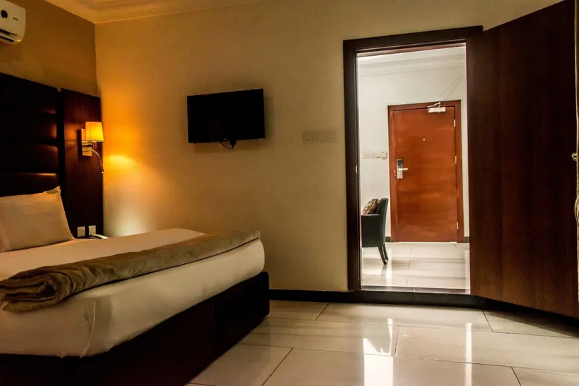Gran Melia Hotel - Image 1