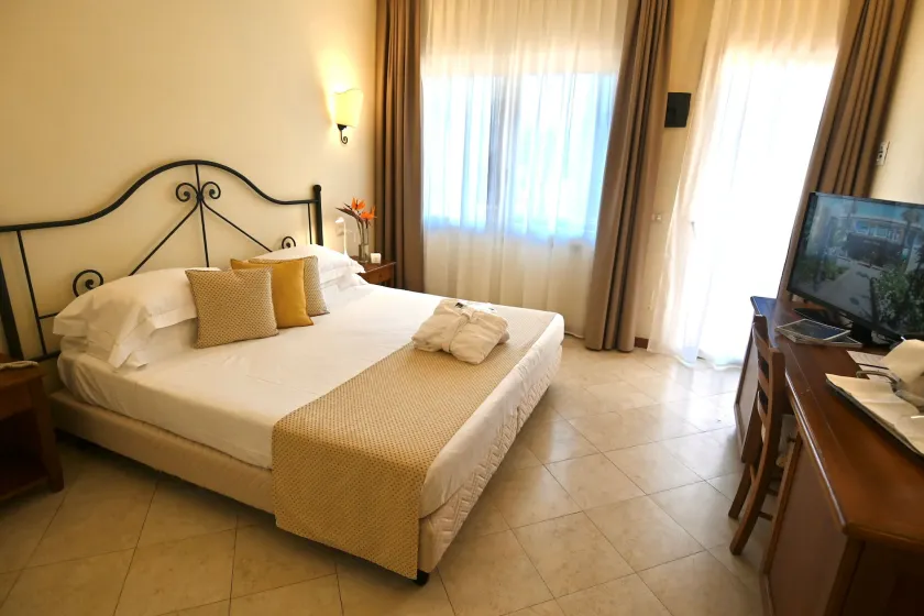 Hotel Airone isola d'Elba - Image 1