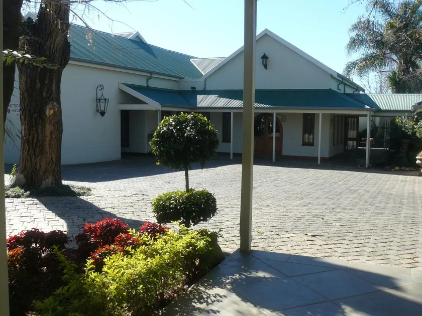 Villa Jana Guesthouse - Image 1