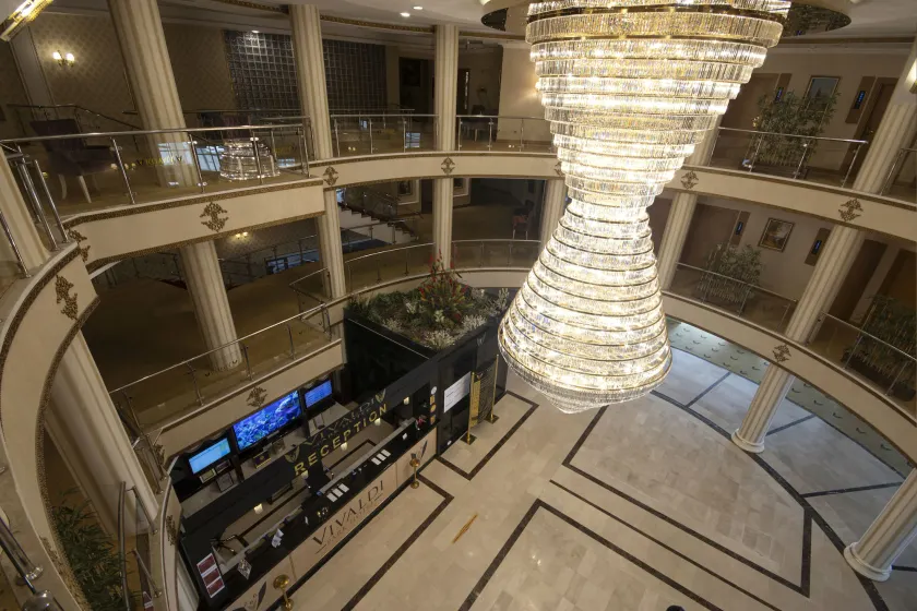 Vivaldi Park Hotel - Image 1