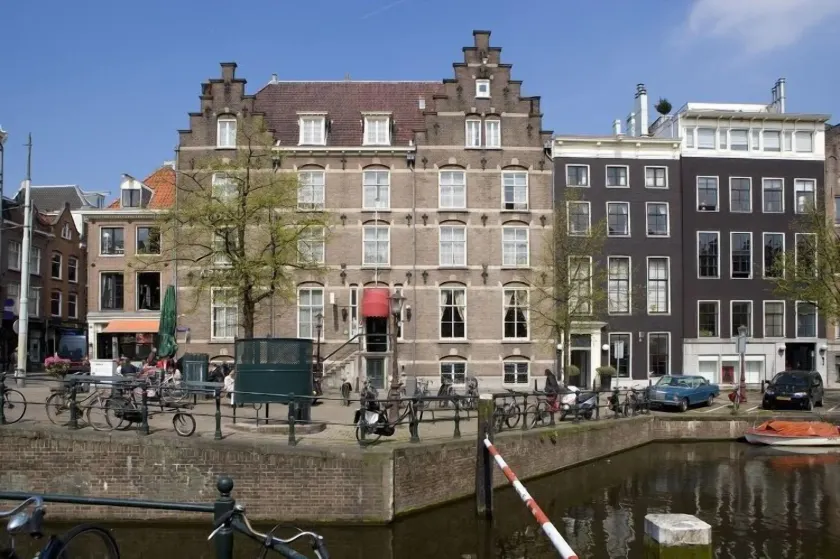 Armada Hotel Amsterdam - Image 1