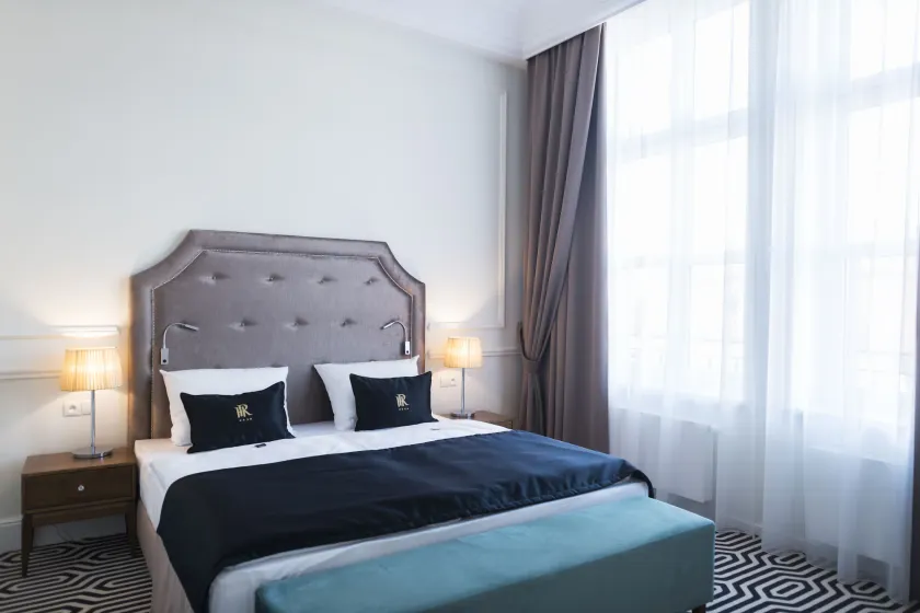 Hotel Royal & Spa - Image 1