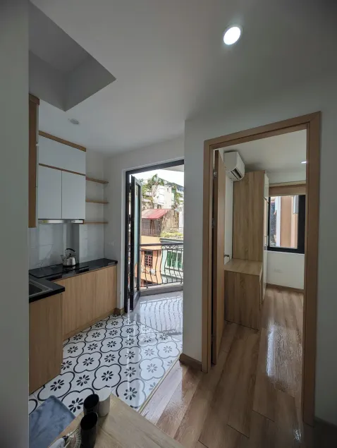 Era Apartment Thai Ha - Image 1