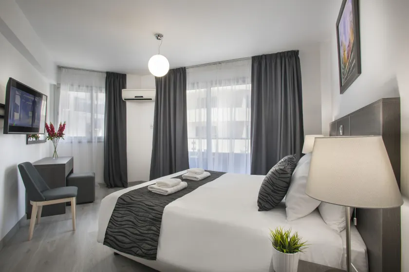 Blazer Residence - Image 1