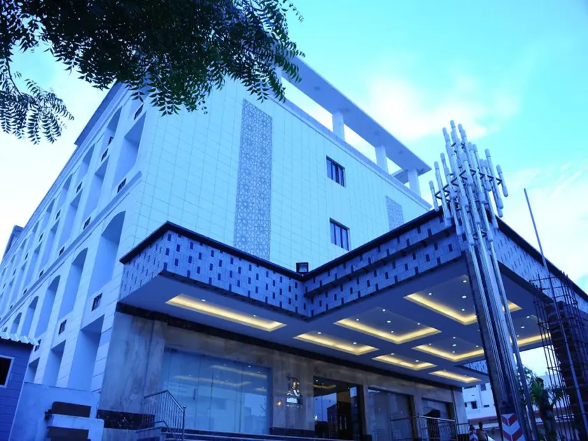 RR INN- Tirunelveli - Image 1
