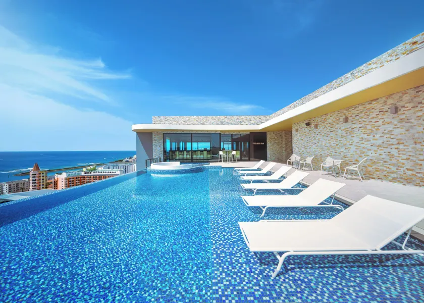 RIHGA Royal Resort Okinawa Chatan - Image 1