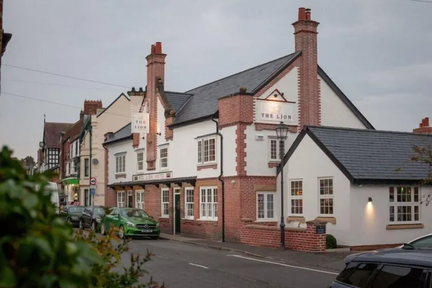 The Lion at Malpas - Image 1
