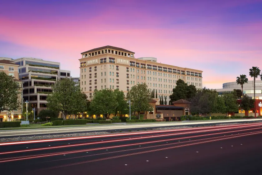 Juniper Hotel Cupertino, Curio Collection by Hilton - Image 1