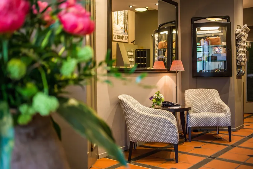 Boutique Hotel Seegarten - Entrada interior