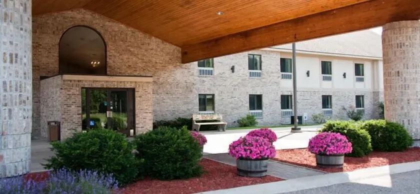 All Seasons Resort - Image 1