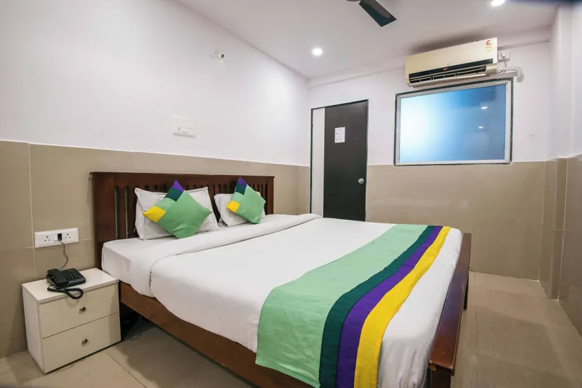 FabHotel Empire Executive - Nr HINJEWADI PHASE 1 - Image 1