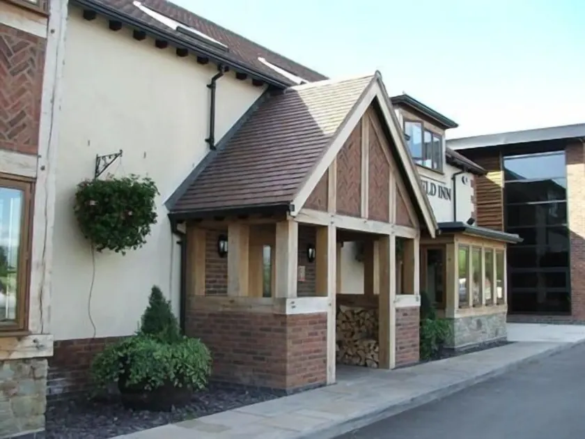 The Lowfield Inn - Image 1