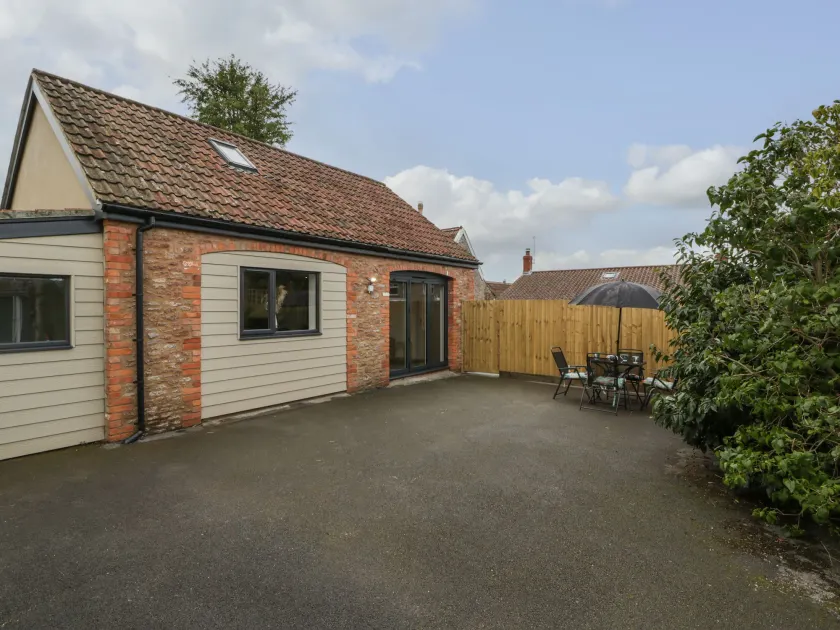 Littlemoor Cottage - Image 1