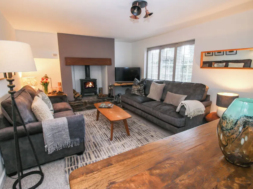 Clematis Cottage - Image 1