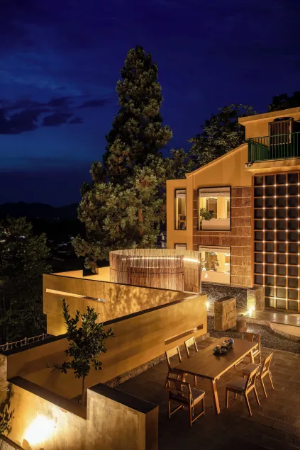 Xuzhu Avatar Mountain Hideaway Near Zhangjiajie National Forest Park Middle Gate With Mountain Views Bamboo Groves Terraced Fields Dining Service For Travelers Seeking Comfort In Nature And Rural Life - Image 1