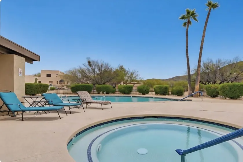 Peaceful Cave Creek Retreat: Walk to Town & Trails - Image 1