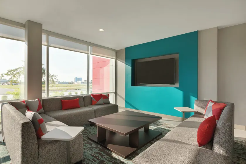 avid hotel Atlanta - Conyers I-20 by IHG - Lobby