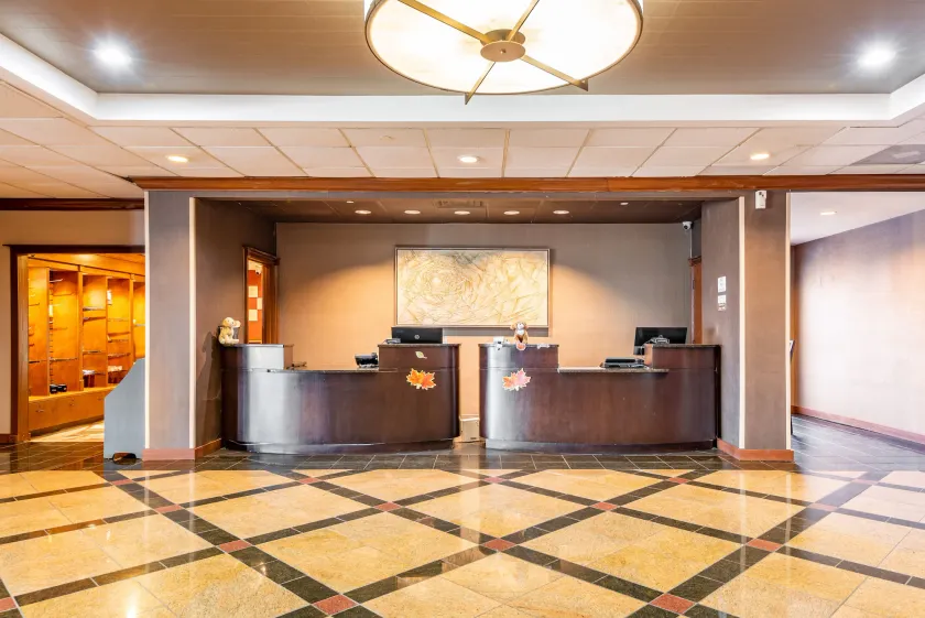 Wyndham Omaha Hotel - West Dodge - Image 1