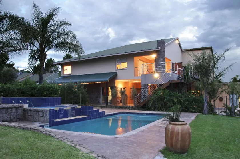 Country Park Guest House - Muldersdrift - Image 1