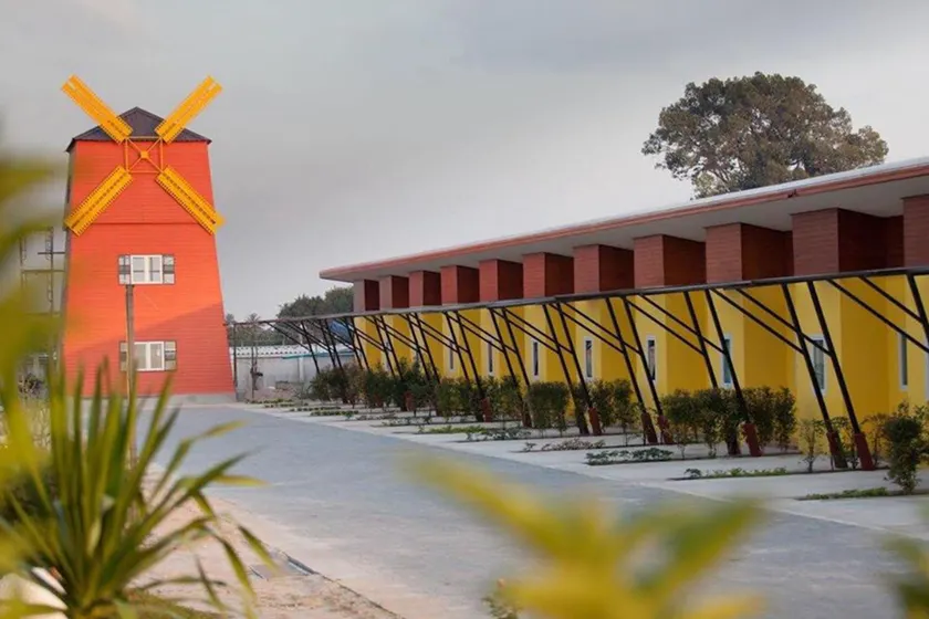 The Moonlight Resort - Image 1