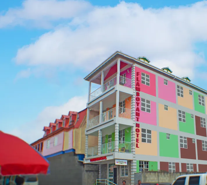 La Flamboyant Hotel - Image 1